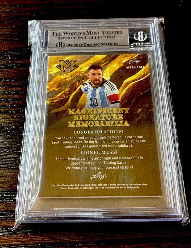 2023 Leaf Magnificence Lionel Messi PSG Logo Patch Auto /5 BGS 8 view 2