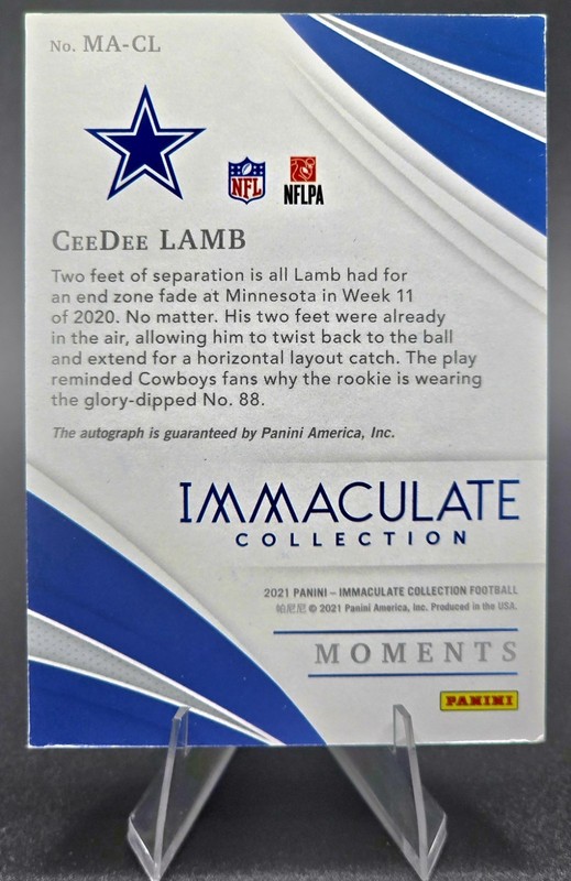 2021 Panini Immaculate CeeDee Lamb Immaculate Moments Auto 13/49 Cowboys On Card view 2