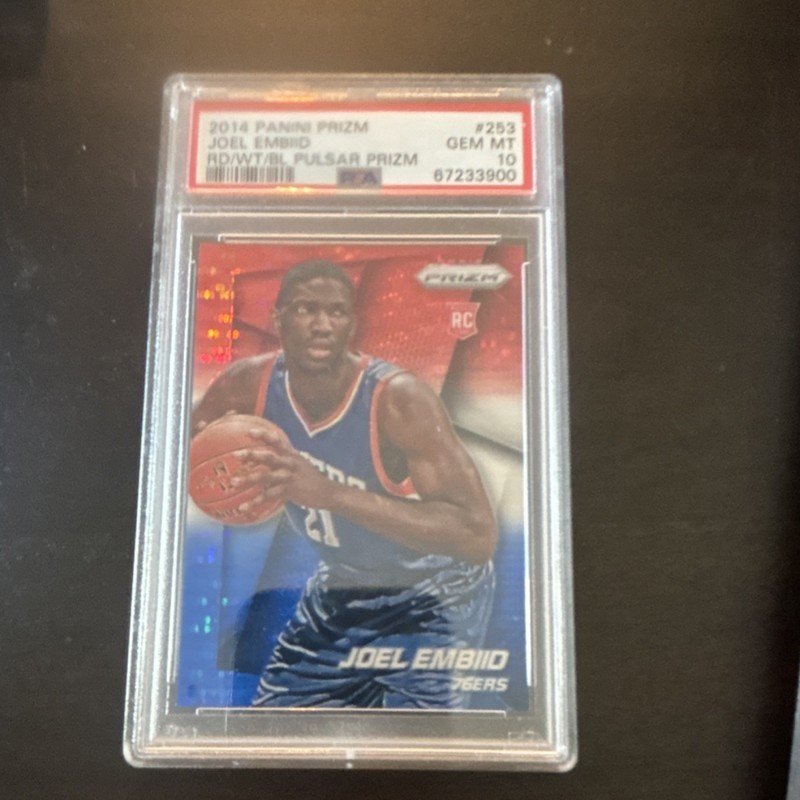 Panini Prizm 2014-15 Joel Embiid #253 Red White Blue Pulsar Rookie PSA 10 76ers