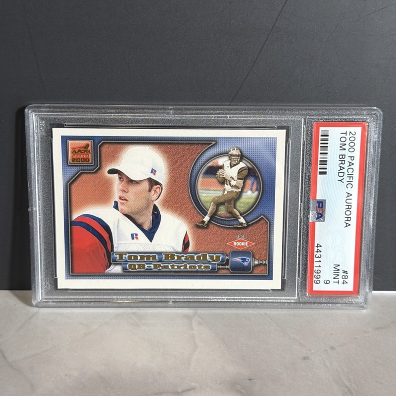 2000 Pacific Aurora Tom Brady Rookie RC #84 PSA 9 