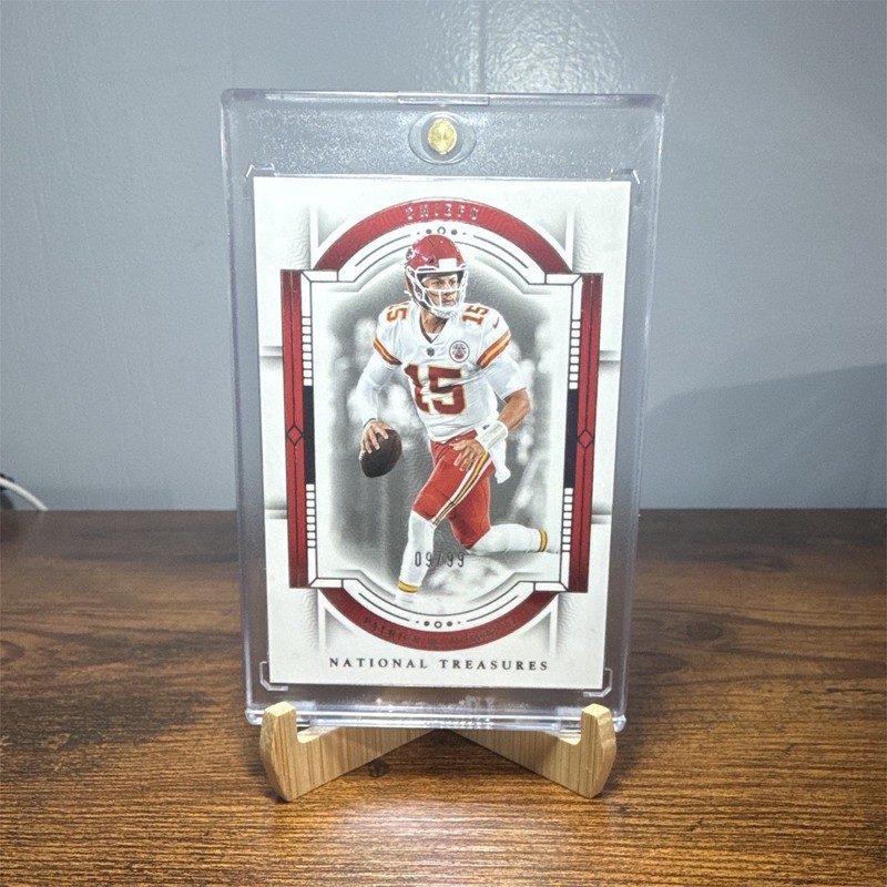 Panini 2023 National Treasures Patrick Mahomes II Chiefs Base Set #51 /99