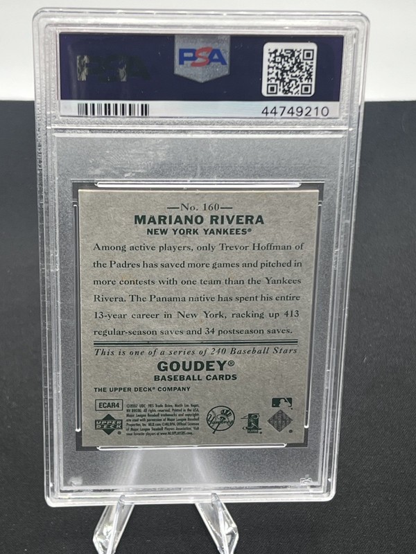2007 U.D. Goudey Mariano Rivera Auto  view 2