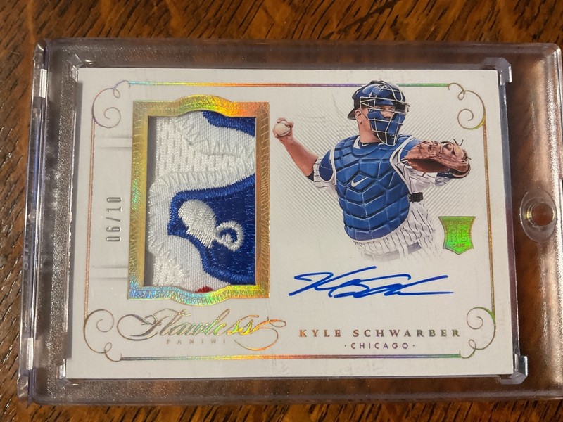 2016 Panini Flawless KYLE SCHWARBER Gold Rookie Patch AUTO Cubs Logo 06/10 RC