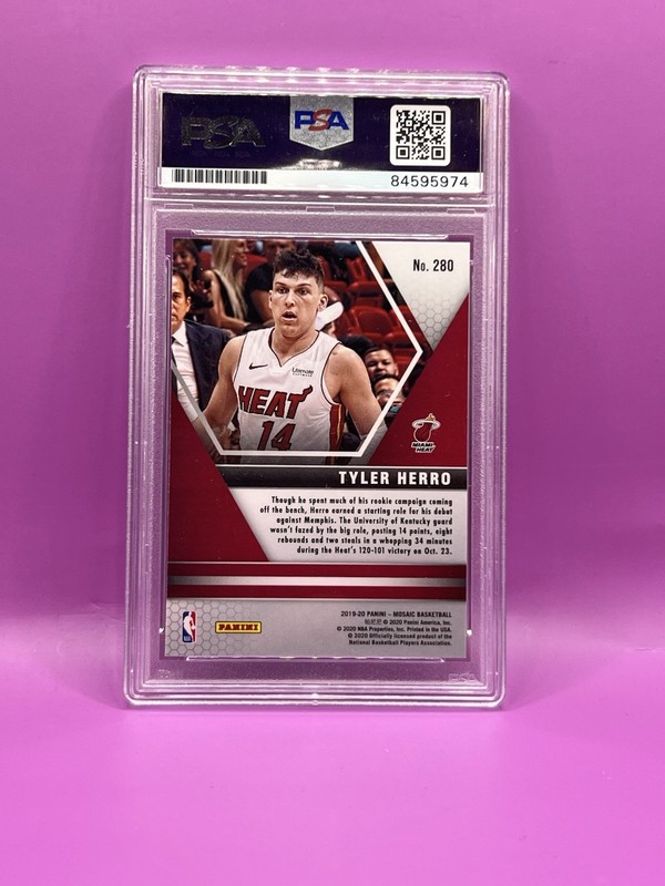 2019-20 Panini Mosaic NBA Debut Tyler Herro RC Auto PSA/DNA Miami Heat Rookie view 2