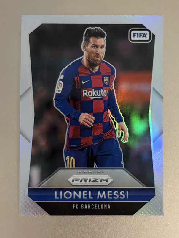 2025-26 Panini Prizm FIFA Lionel Messi #2 Silver Prizm Flashback Soccer Card