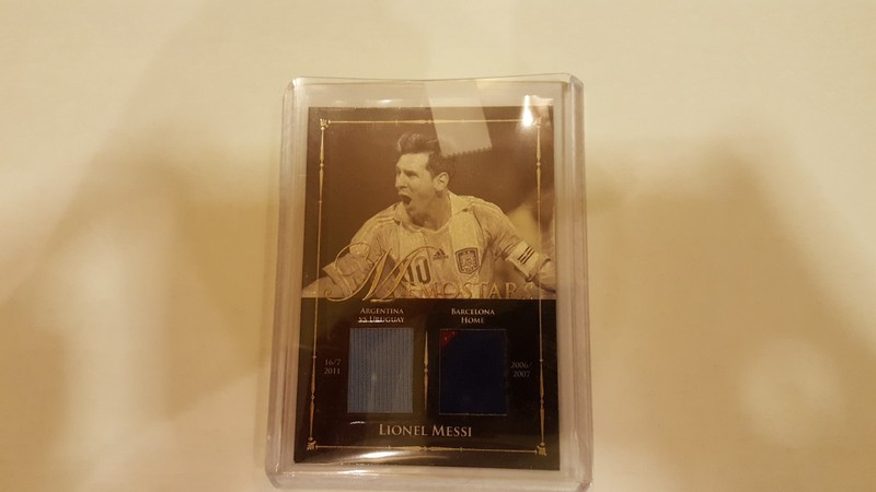 Lionel Messi GOAT 2014 Futera Unique MemoStars Game-Worn Memorable Relics Jersey