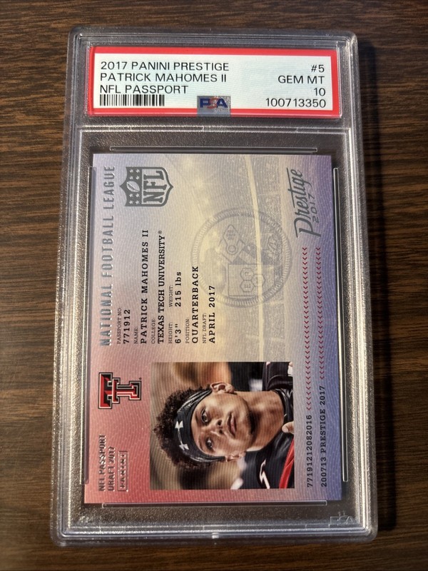 2017 Panini Prestige Patrick Mahomes II RC Rookie NFL Passport #5 PSA 10