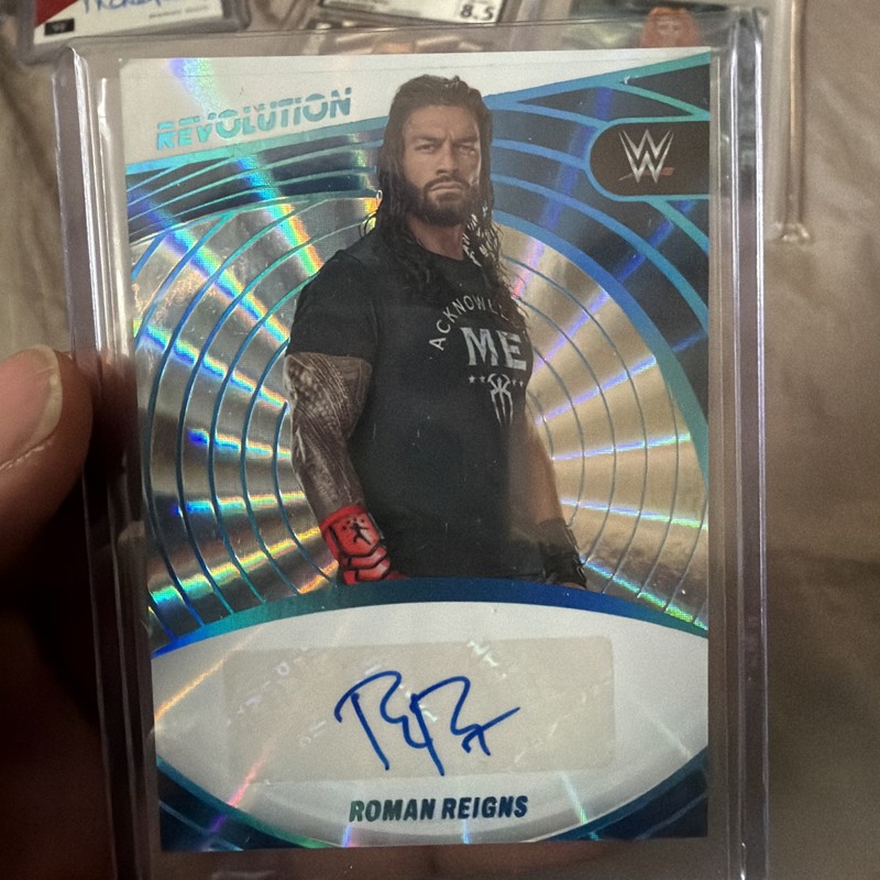 Roman Reigns. 56/99 Auto 2023 WWE Panini Revolution *please read description 