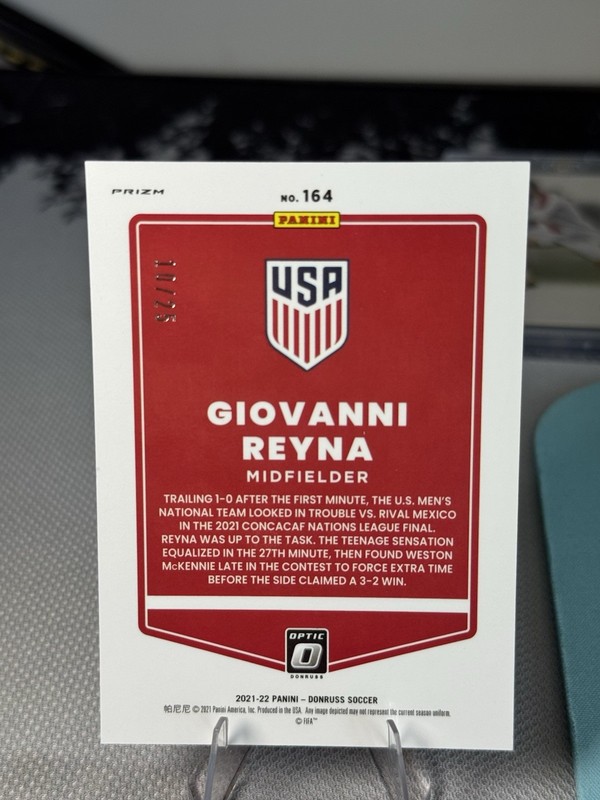 2021-22 Panini Donruss - Giovanni Reyna #164 Optic Pink Velocity /25 view 2