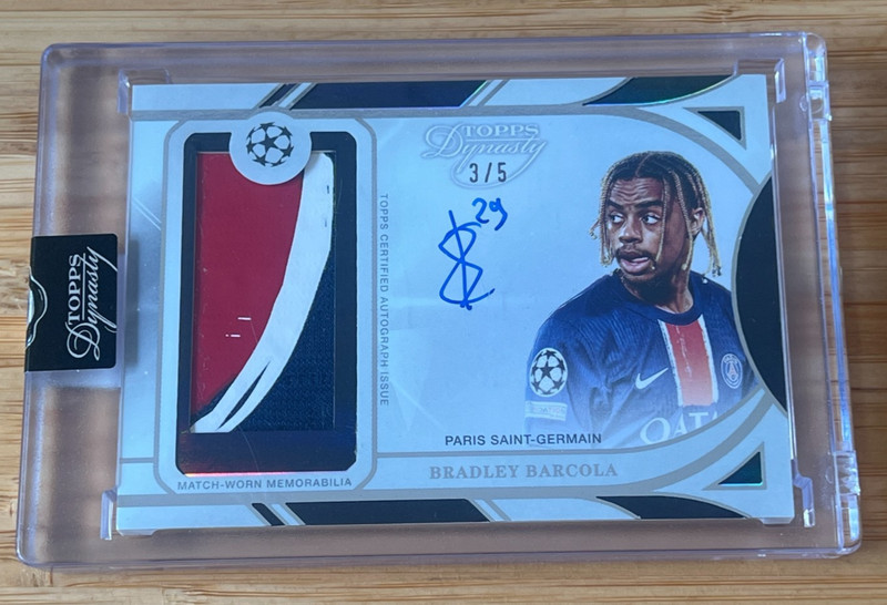 2024-25 Topps Dynasty UCC #APV-BB1 Bradley Barcola Patch Auto Black /5 view 2