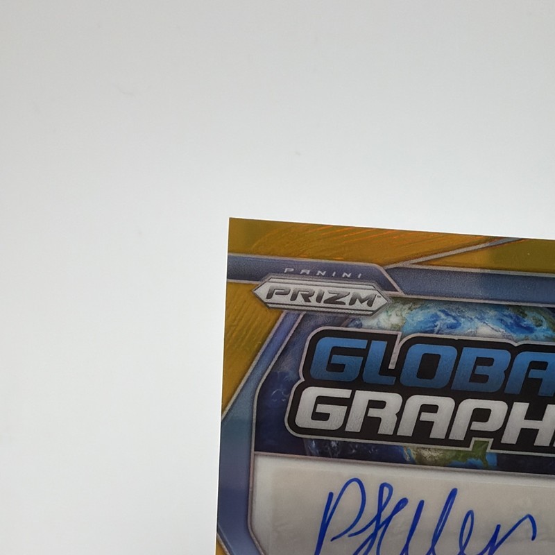 2025 Prizm FIFA Club World Cup Phil Foden Global Graphs Auto Gold #/3 Man City view 2