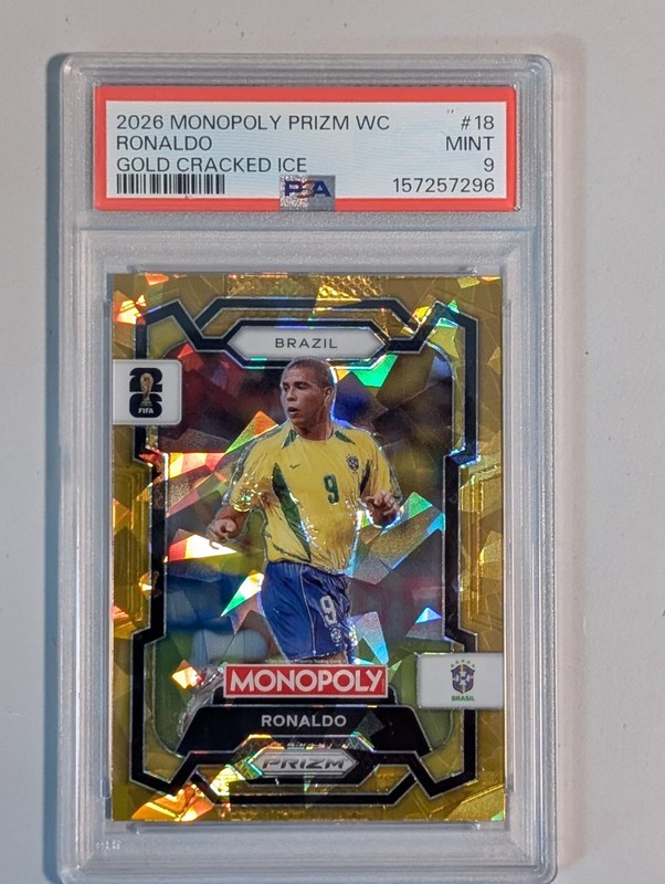 2026 Monopoly Prizm FIFA WC RONALDO Gold Cracked Ice PSA 9 Brazil