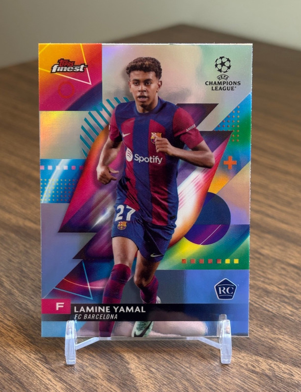 Lamine Yamal 2023 2023-24 Topps Finest UEFA UCC #50 Silver Refractor Rookie RC