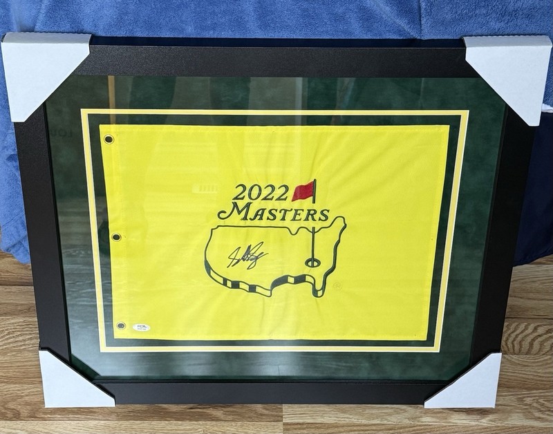 Scottie Scheffler Signed 2022 Masters Flag Professionally Framed PSA DNA COA  view 2