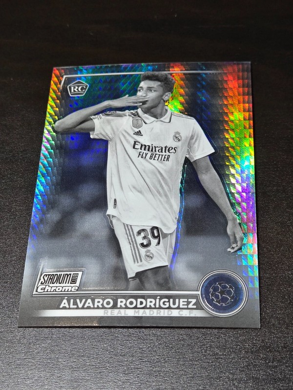 2023 Stadium Club Chrome UEFA Alvaro Rodriguez ROOKIE PRIZM #/350 Real Madrid