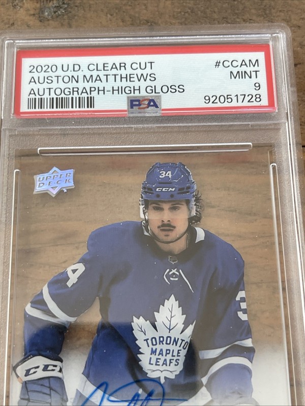 2020-21 Auston Matthews High Gloss Clear Cut Autograph /10 PSA 9 view 2