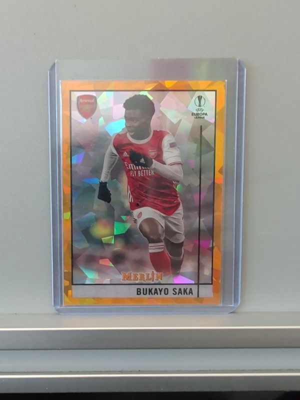 2020-21 Topps Merlin Chrome UCL Bukayo Saka Atomic Gold Refractor 30/50 Ars/Eng
