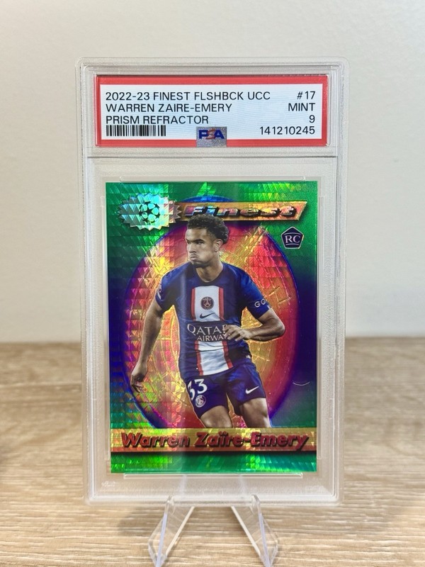2022-23 Topps Finest Flashbacks UEFA Warren Zaire-Emery Prizm /35 PSA 9 RC
