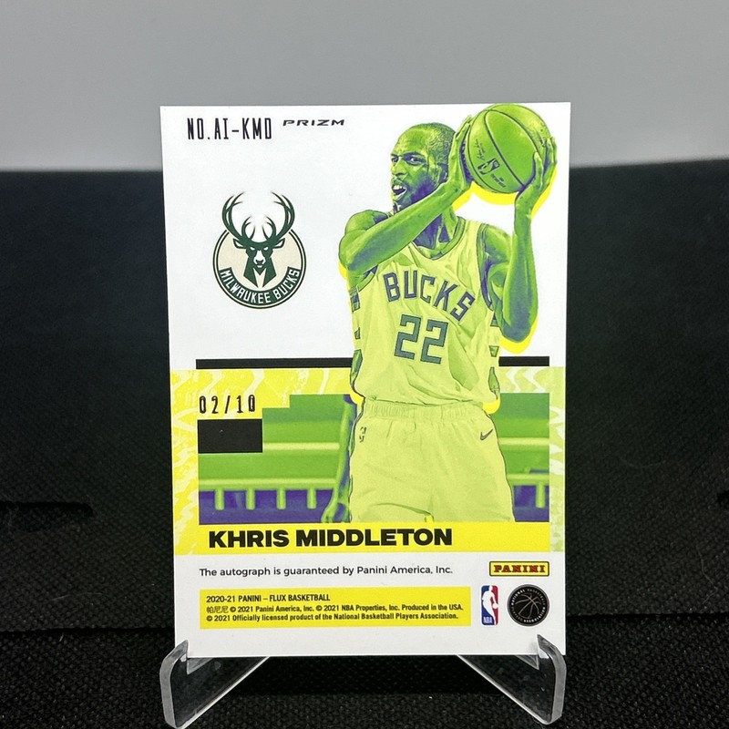 2020-21 Panini Flux Khris Middleton Influx Auto Prizm Gold Shimmer /10 NBA view 2