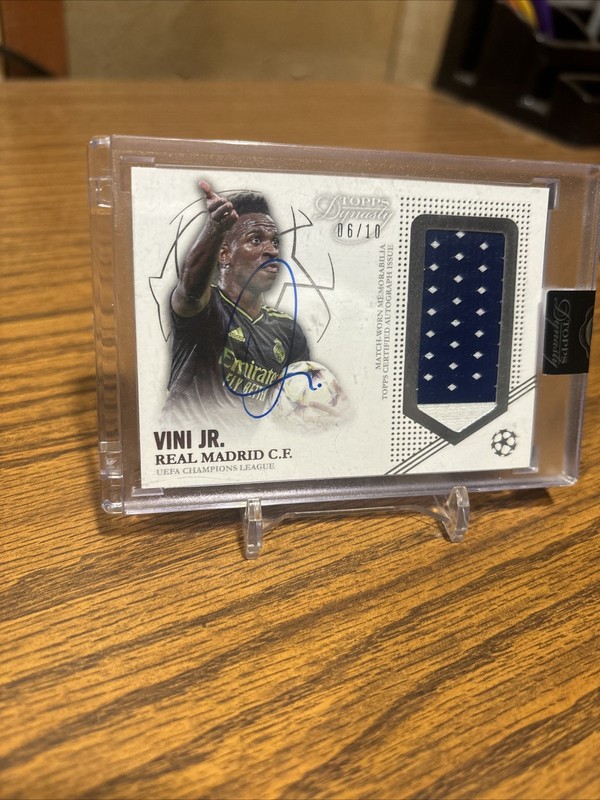 Vini Jr 2022-23 Topps Dynasty UCL Patch Auto /10 Real Madrid view 2