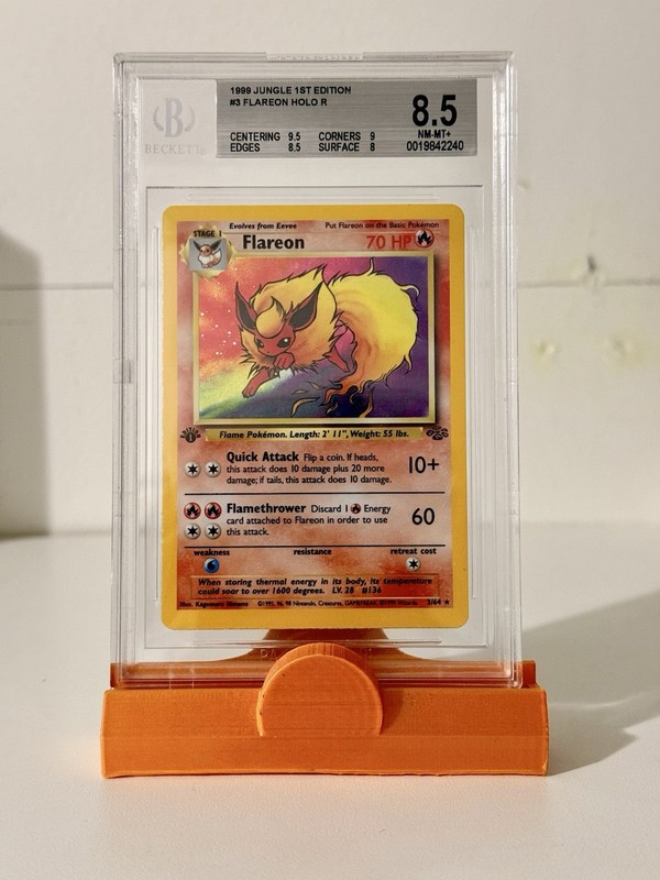 1999 Pokemon Jungle 1st Edition #03 Flareon BGS 8.5 Great Sub Grades