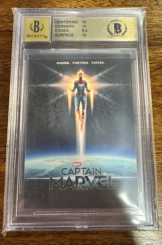 2018 MARVEL STUDIOS BRIE LARSON AUTO BGS 10 / BGS 10 AUTO view 2