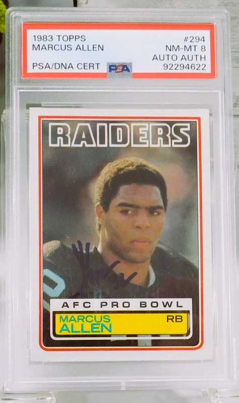 1983 TOPPS # 294 MARCUS ALLEN SIGNED AUTOGRAPH ROOKIE ON- CARD PSA 8/DNA 10 AUTO