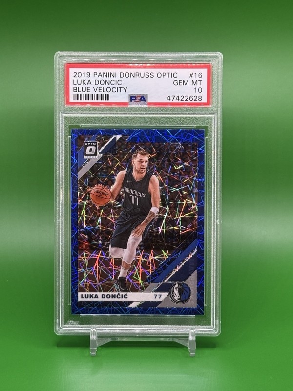 2019 Panini Donruss Optic Luka Doncic Blue Velocity #16 PSA 10 Gem Mint