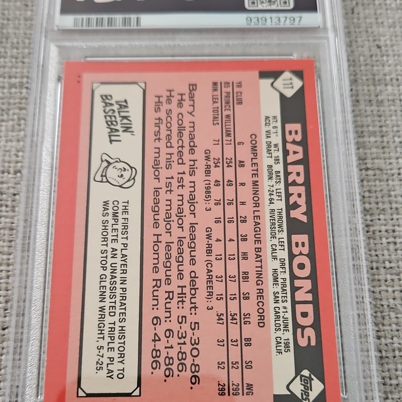 Topps 1986 Traded Barry Bonds Rookie #11T Pittsburgh Pirates PSA 8 view 2