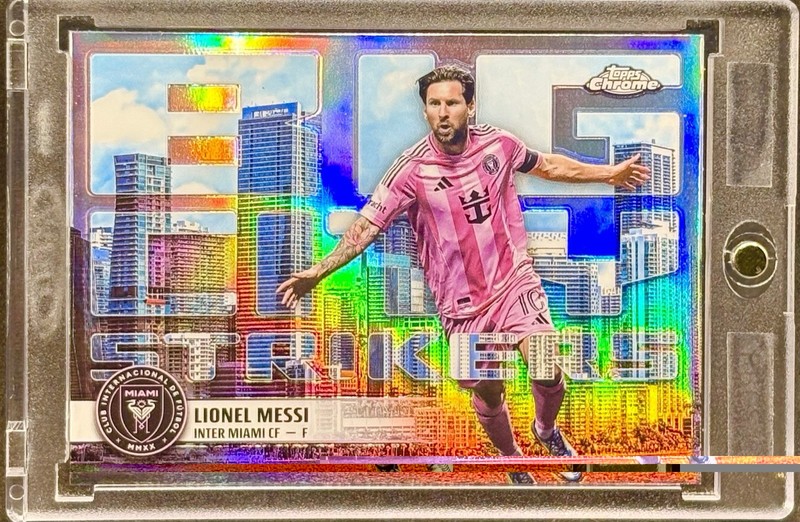 Lionel Messi CITY REFRACTOR  TOPPS CHROME INTER MIAMI CARD