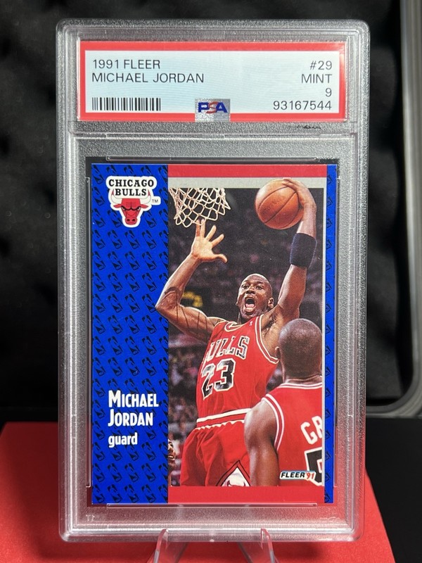 Fleer 1991-92 Fleer Michael Jordan Chicago Bulls #29 PSA Graded Card