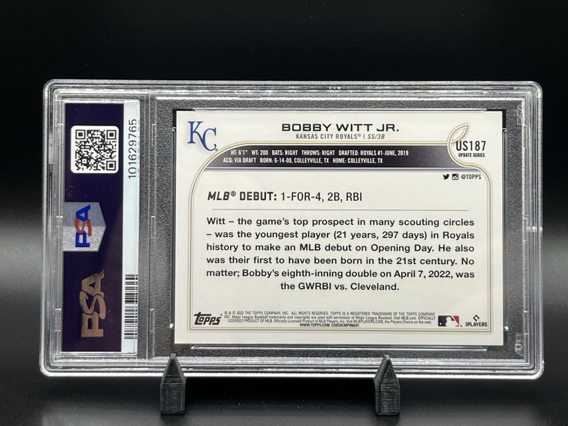 2022 TOPPS UPDATE RAINBOW FOIL #US187 BOBBY WITT JR. PSA 8 Royals Rookie RC view 2