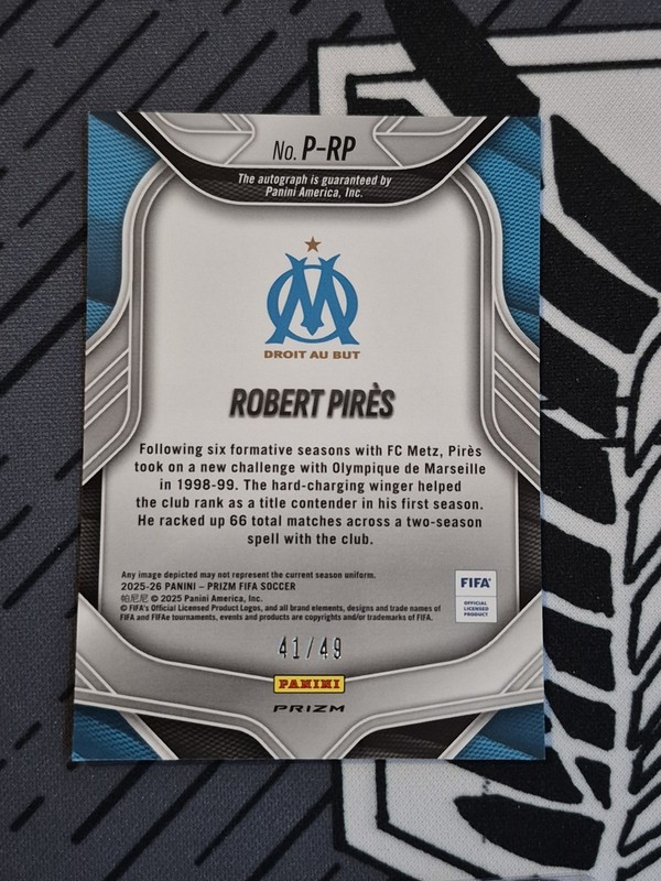 2025-26 Panini Prizm FIFA Soccer - #P-RP Robert Pirės - 41/49 AUTO  view 2