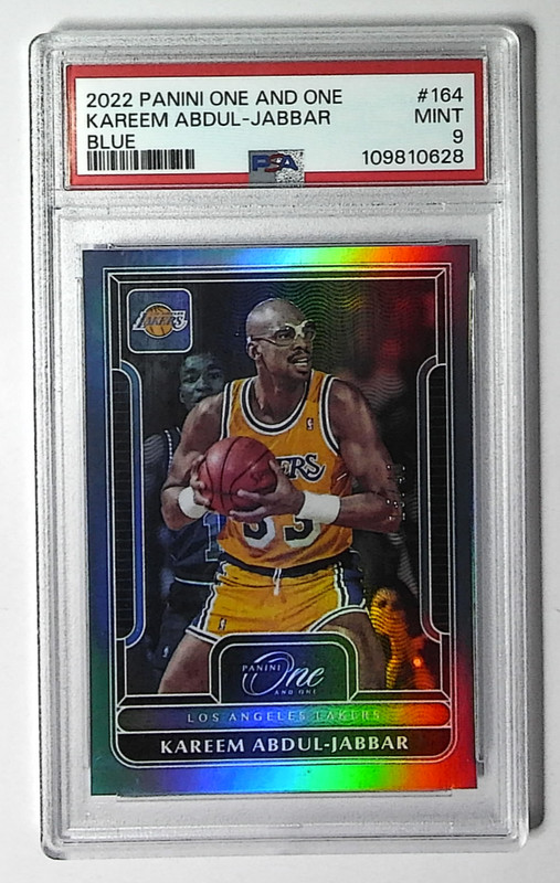 2022-23 Panini One & One Kareem Abdul-Jabbar Blue /40 Lakers PSA 9