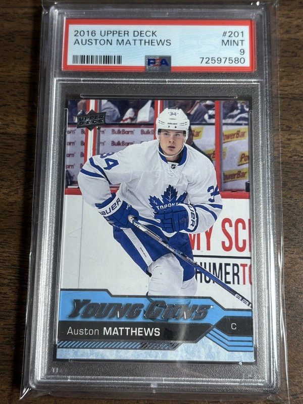 2016-2017 UD Series 1 Young Guns Auston Matthews PSA 9
