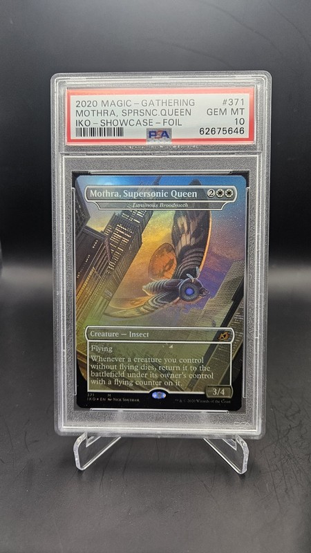 Magic the Gathering MTG Mothra, Supersonic Queen IKO Showcase Foil #371 PSA 10