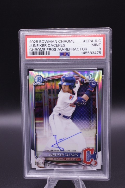 2025 Bowman Chrome Juneiker Caceres 1st Refractor Auto 004/499 #CPA-JUC PSA 9