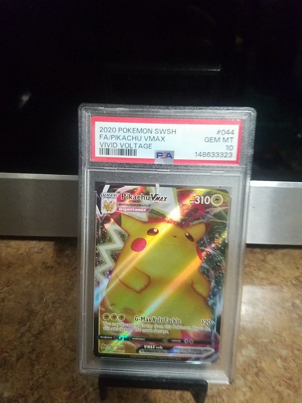 2020 Pokemon Swsh Fa/ Pikachu Vmax Vivid Voltage Psa 10