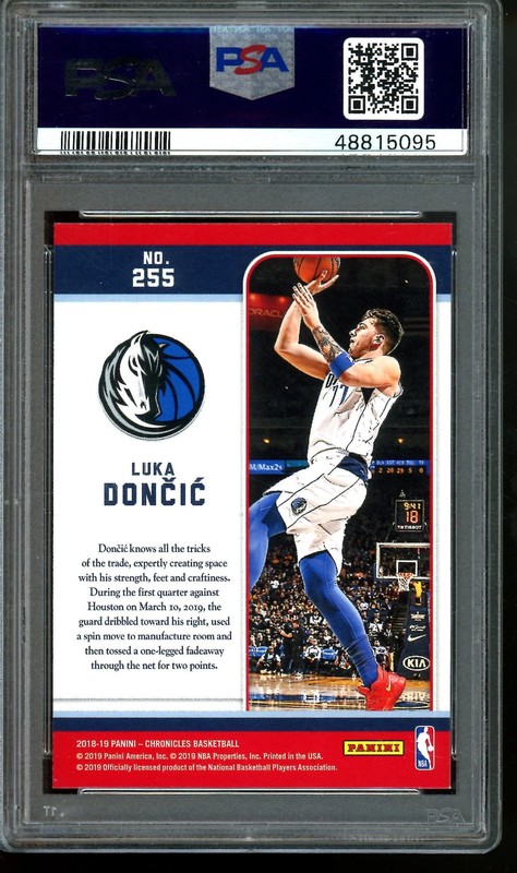 2018 Panini Chronicles Luka Doncic Refractor Rookie PSA 8 Mavericks / Lakers view 2