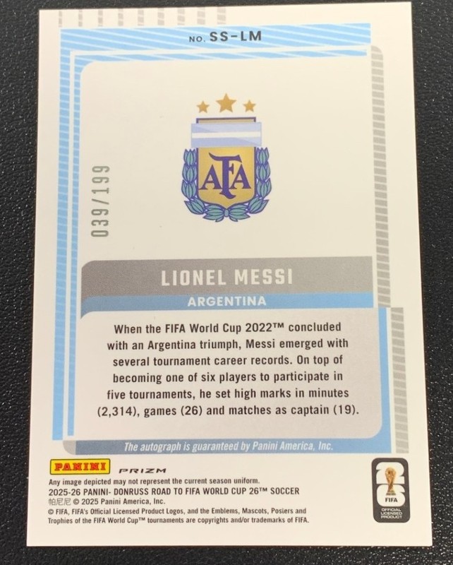 Lionel Messi 2025-26 Donruss Road To World Cup Signature Series Blue Auto /199 view 2