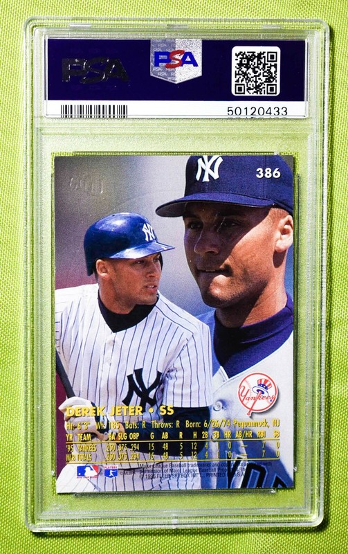 1996 Fleer Ultra Derek Jeter #386 Rookie GOLD MEDALLION EDITION PSA 8  view 2