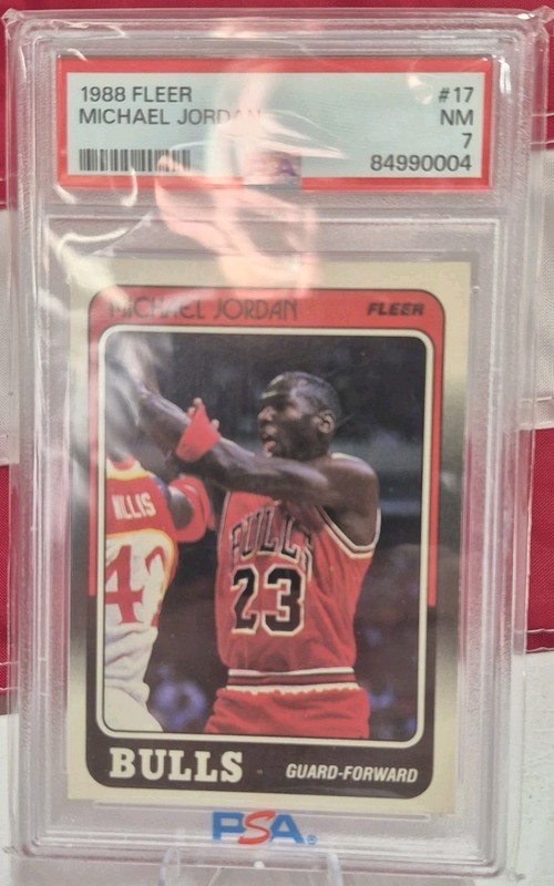 88-89 FLEER MICHAEL JORDAN #17 BASKETBALL CARD PSA 7 NM, VINTAGE BULLS LEGEND 