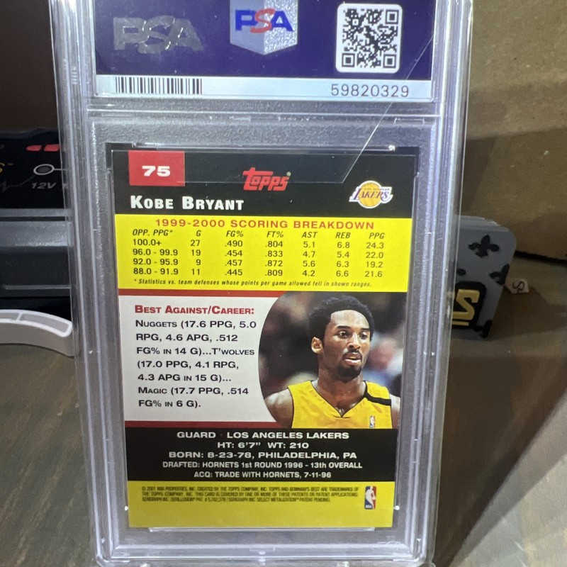 2000-01 Bowman's Best - Kobe Bryant #75 🔥🔥📈🐍 PSA 9 view 2