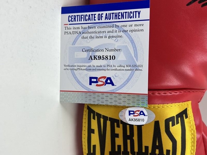 Trainer Eddy Reynoso Signed Red Everlast Training Glove PSA/DNA S/M Canelo view 2