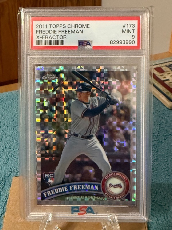 Freddie Freeman - 2011 Topps Chrome - X-Fractor - #73 - PSA 9
