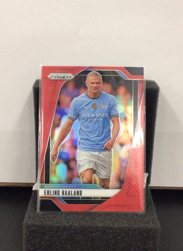 2025 Panini Prizm Erling Haaland Red Prizm /199 #9