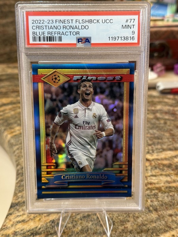 2022-23 Topps Finest Flashbacks Blue Refractor Ronaldo #77 /99 Real Madrid