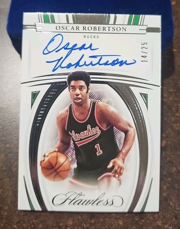 2021-22 Panini Flawless Oscar Robertson 🔥/25 Auto Bucks Hof Hall Of Fame Signed