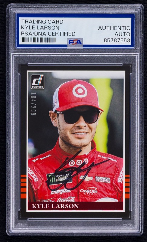 Kyle Larson Signed 2018 Donruss Card #137 (PSA) 148/299 NASCAR Racing Auto