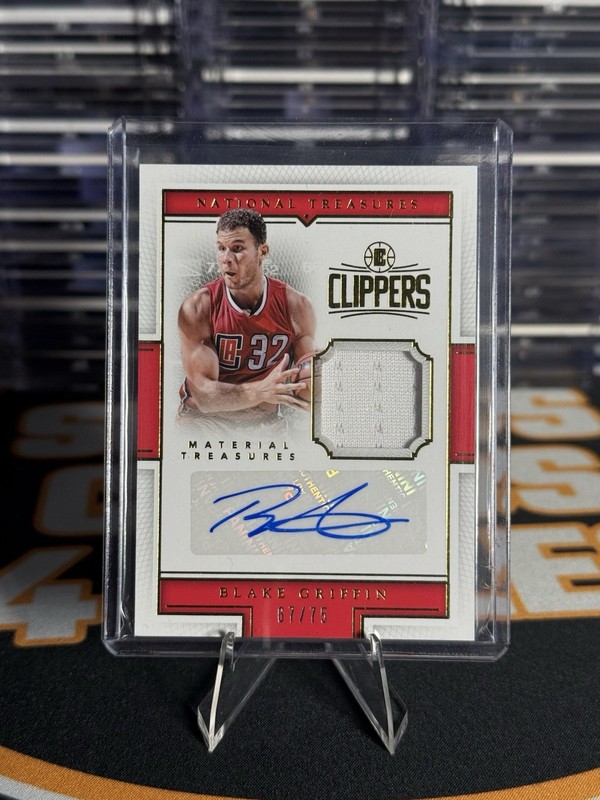 Blake Griffin 2015-16 National Treasures Material Treasures Auto /75 view 2